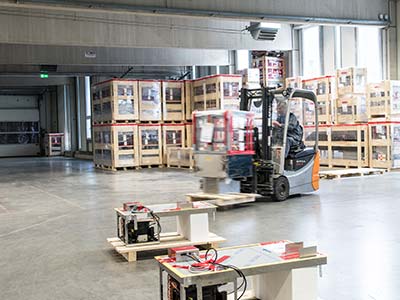 Versand bei IDEAL AKE