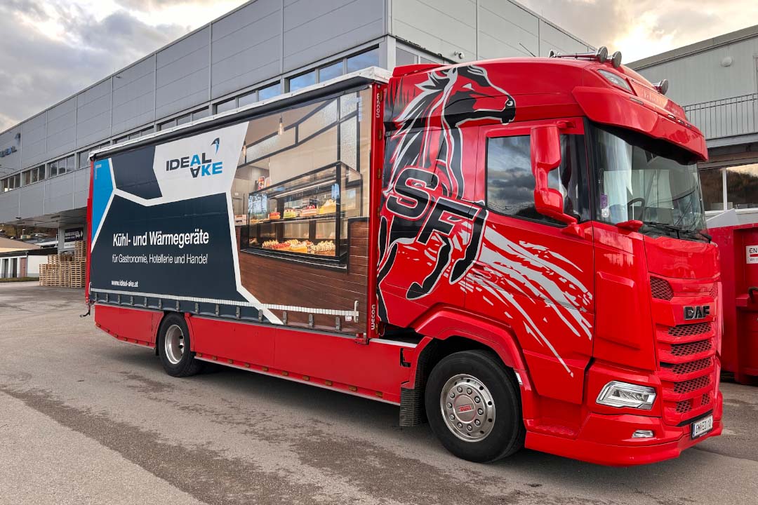 LKW Plane im Design von IDEAL AKE